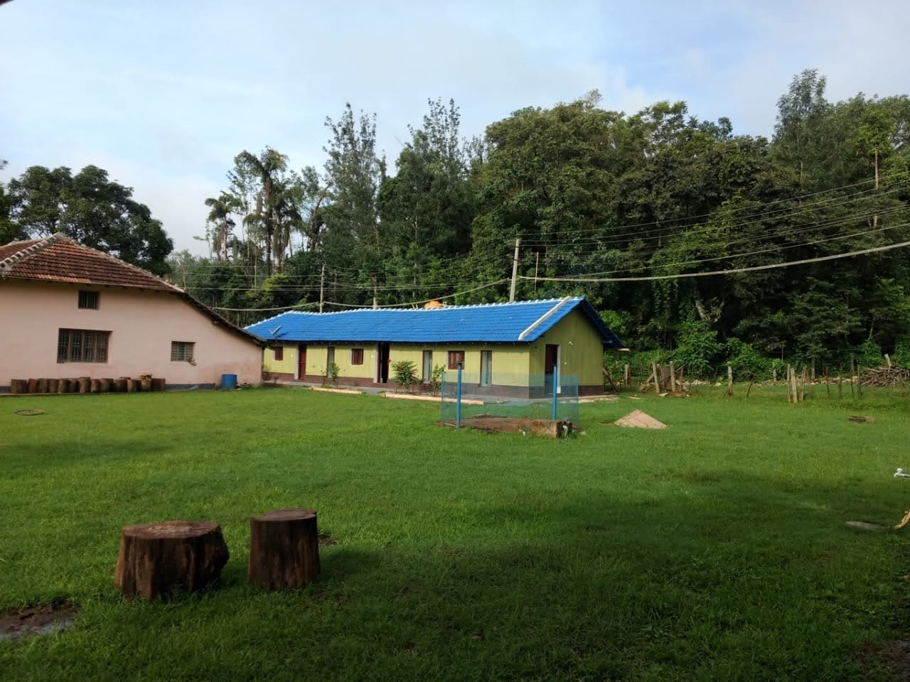 Estate outbuildings and labour lines on a Chikkamagaluru holding