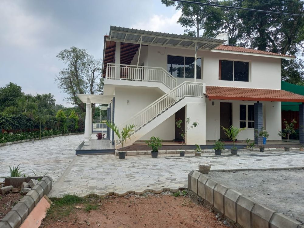 Estate property surrounded by coffee plantation in Chikkamagaluru